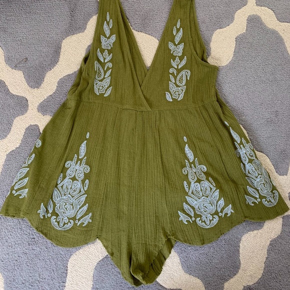 Free People Songbird Romper NWT - Picture 3 of 4